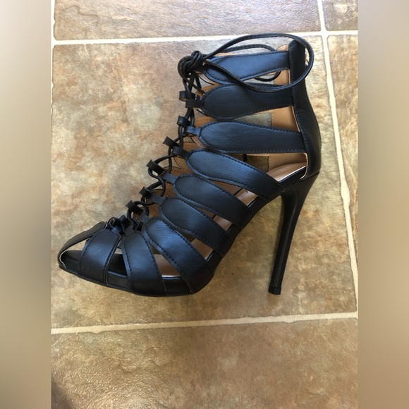 LILIANA HIGH HEEL BOOTIES SIZE: 8.5 - Picture 7 of 8